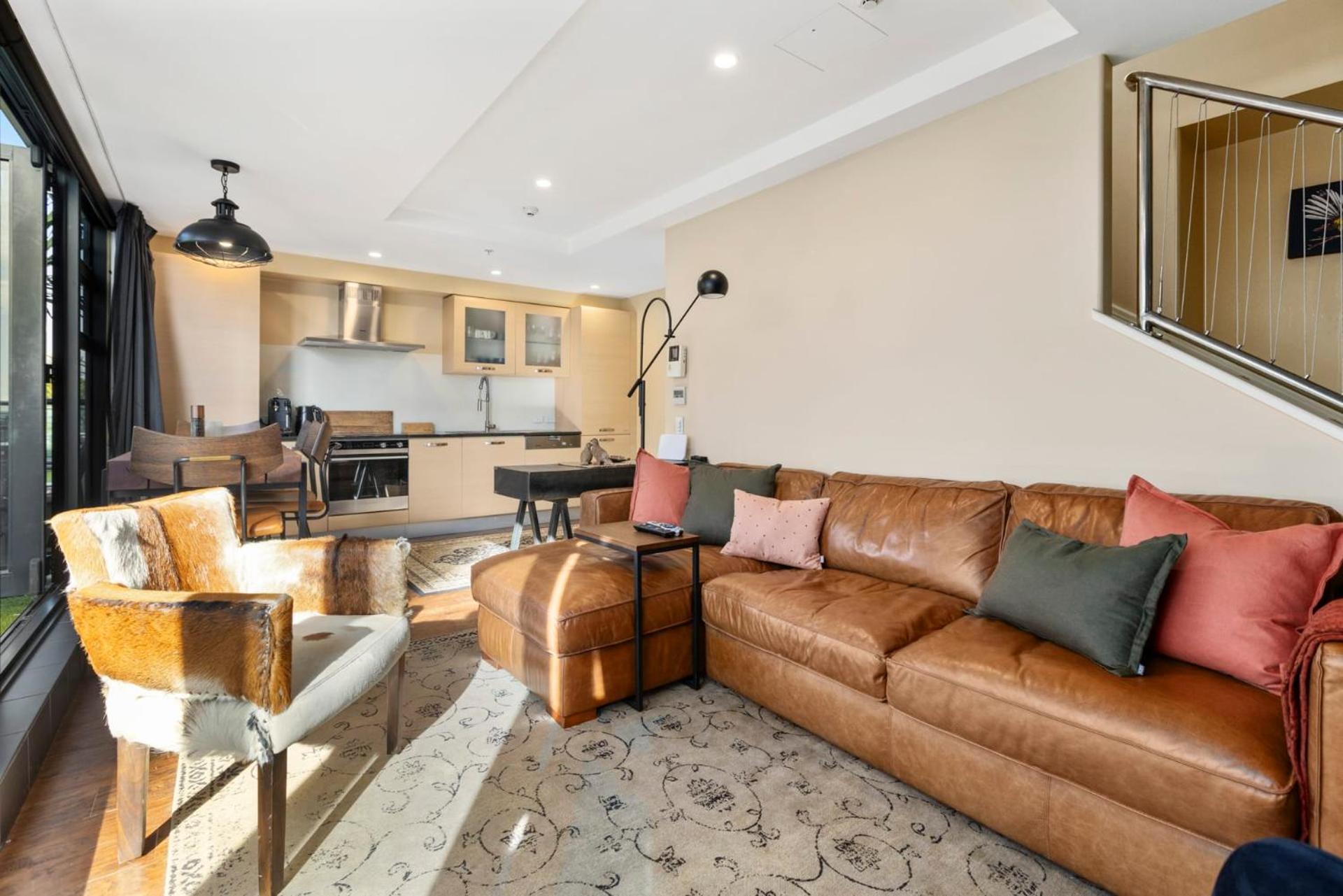 Marvelous Downtown Apartment Moments From Main Beach With Heated Pool, Gym And Parking Mount Maunganui Exterior photo